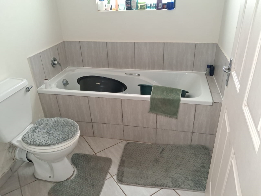 To Let 2 Bedroom Property for Rent in Kidds Beach Eastern Cape